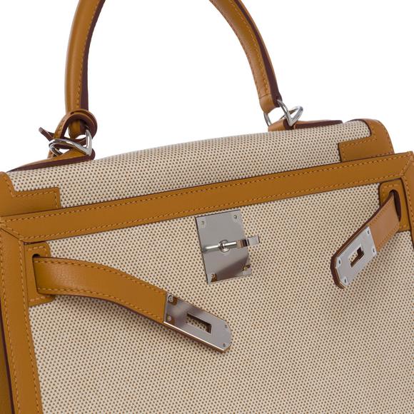 HERMES New Kelly 28 sellier handbag strap in beige canvas and gold leather, SHW - Picture 7 of 12